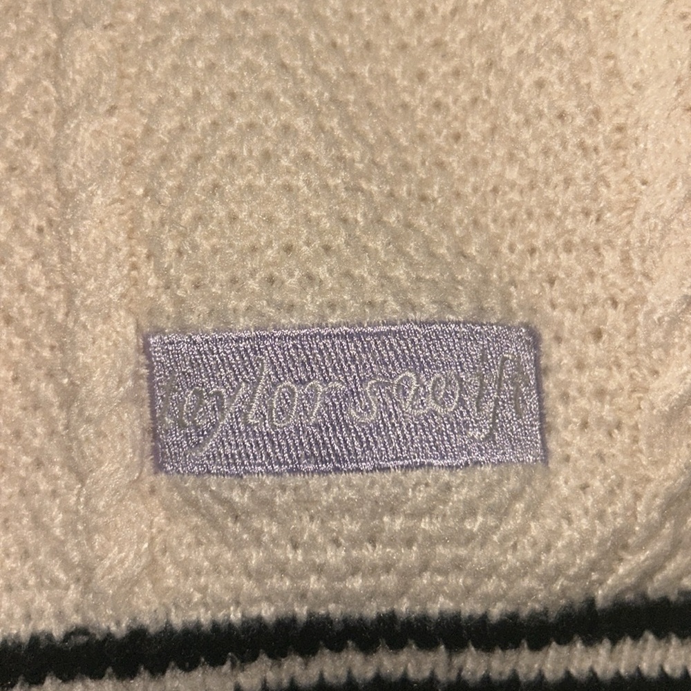 Taylor Swift Folklore Cable Knit Women's Cream Cardigan Sweater. Size Large. - Picture 2 of 5